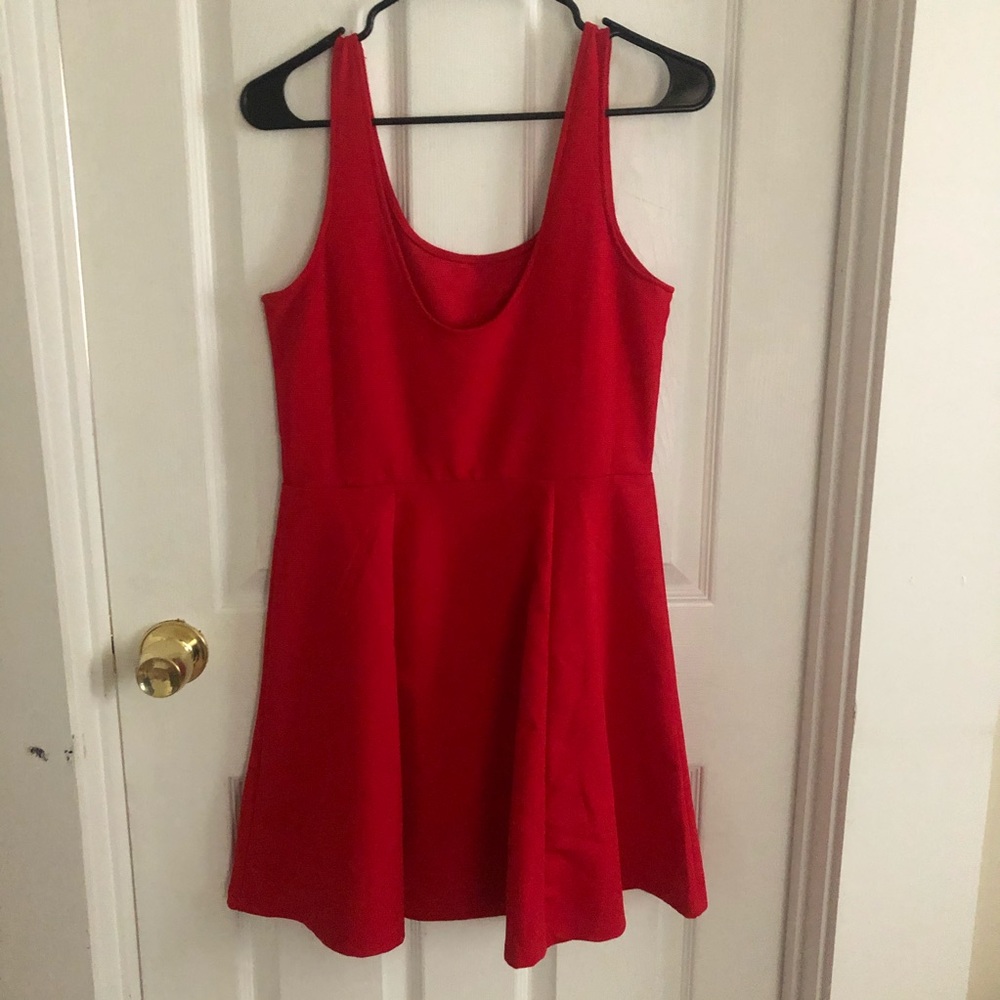 Red Sundress - Picture 2 of 3